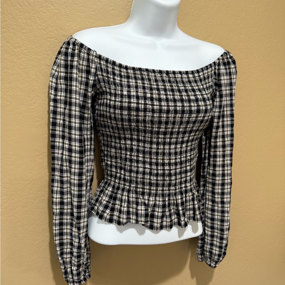 Hollister‎ Black and White Checkered Off-Shoulder Blouse